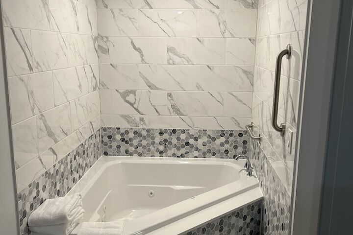 Room 16 of 26