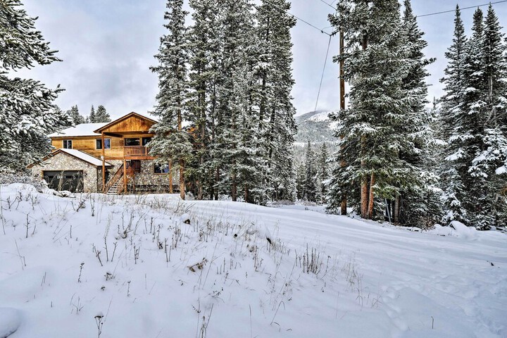 Secluded Alpine Home in Alma w / Mountain Views!