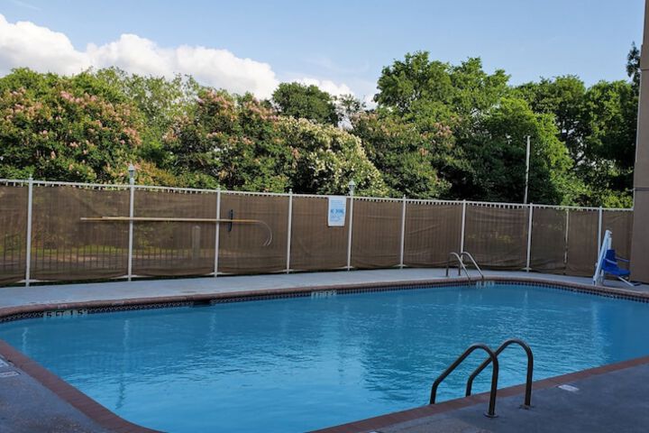Pool 3 of 24