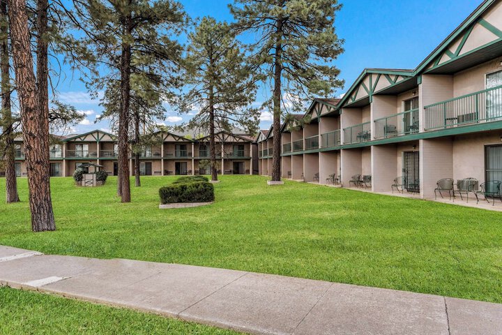Hotel 5 of 48
