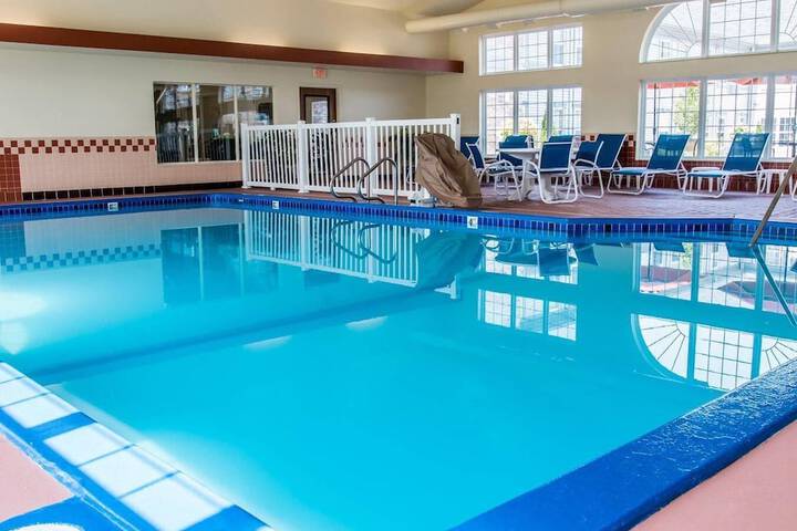 Comfort Inn & Suites and Conference Center