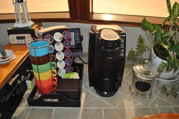 Breakfast/Coffee Service 26 of 42