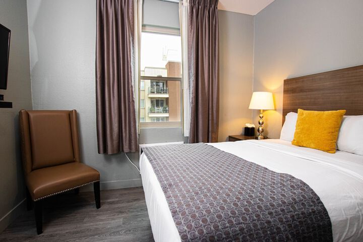 Room 20 of 63