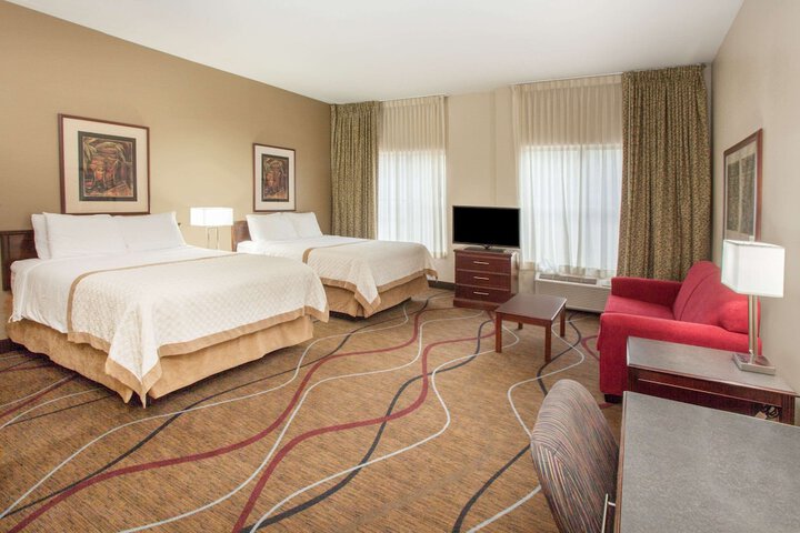 Room 11 of 27