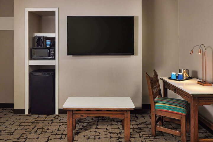 Hotel Don Fernando de Taos Tapestry Collection by Hilton