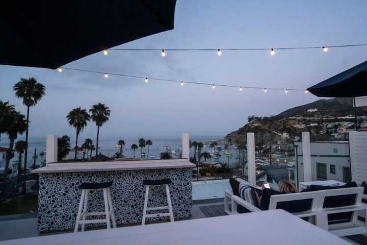 Sundeck 44 of 46