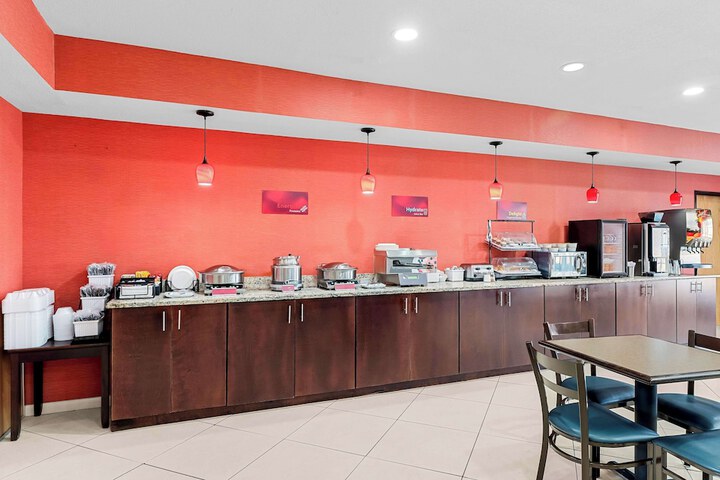 Best Western Plus Magee Inn & Suites