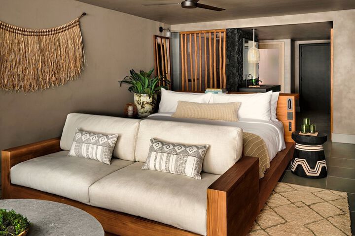 1 Hotel Hanalei Bay