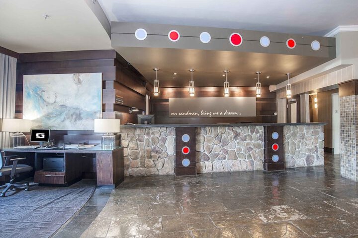 Hotel Interior 13 of 45