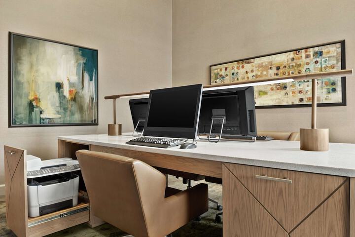 Business Center 42 of 42