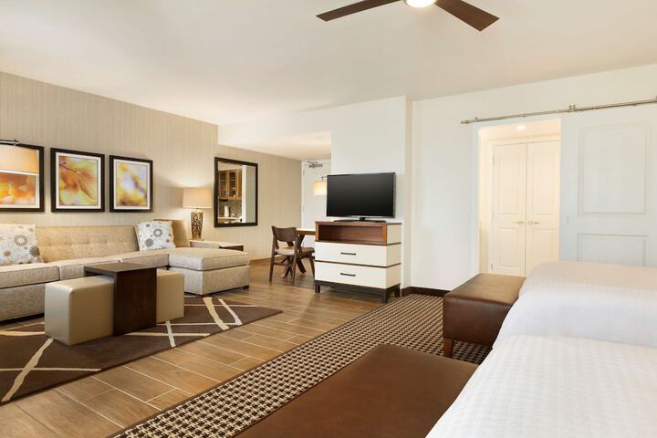 Room 22 of 42