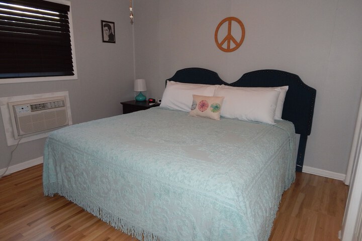 Room 40 of 114