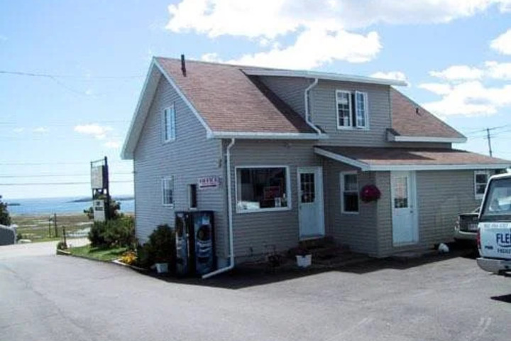 ISLAND VIEW MOTEL