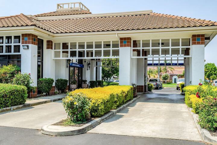 Motel 6 Oakdale CA