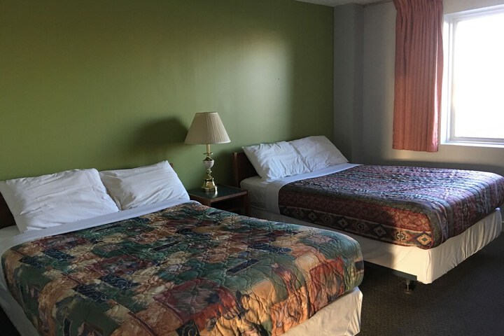 Room 22 of 39