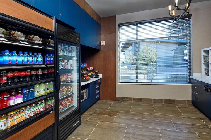 Cambria Hotel Phoenix Chandler - Fashion Center