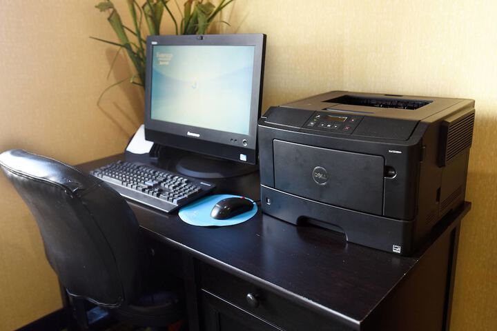 Business Center 26 of 26