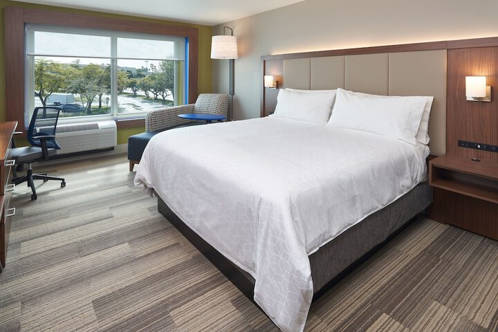 Holiday Inn Express Doral Miami by IHG