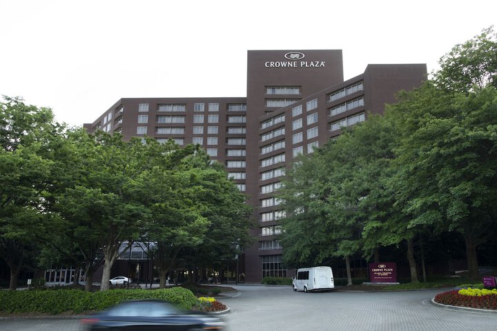 Hotel 4 of 115