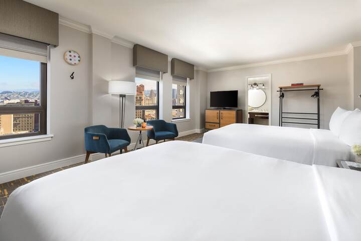 Room 81 of 115