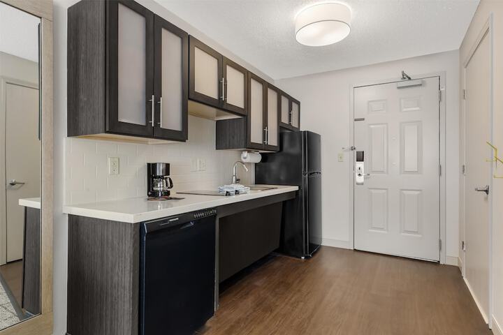 Sonesta Simply Suites Boston Burlington