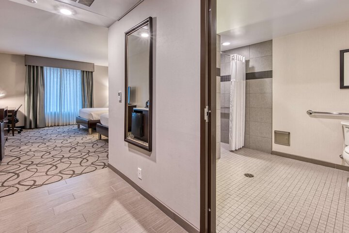 Hilton Garden Inn Irvine / Orange County Airport