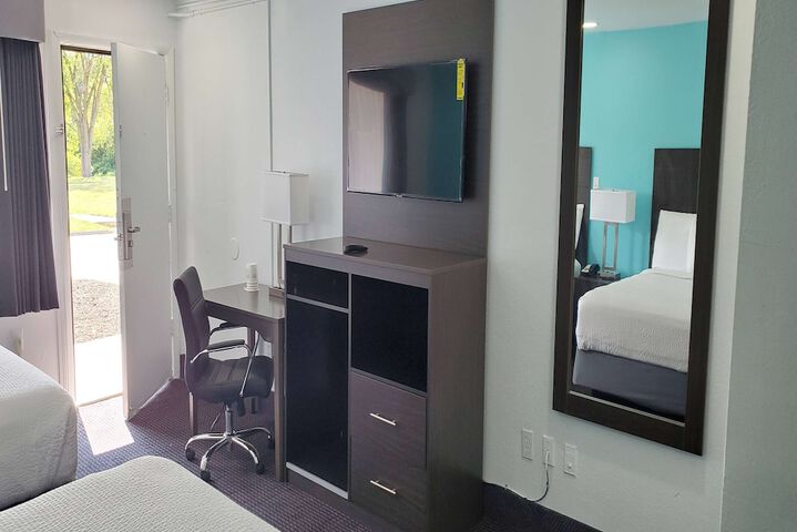 Room 14 of 20