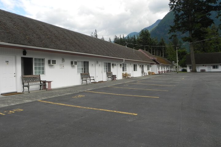 Skagit Motor Inn