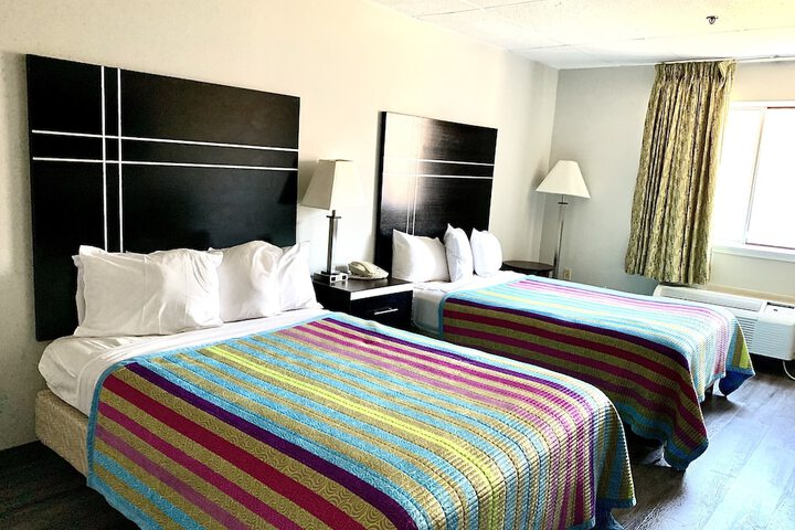 Room 19 of 33