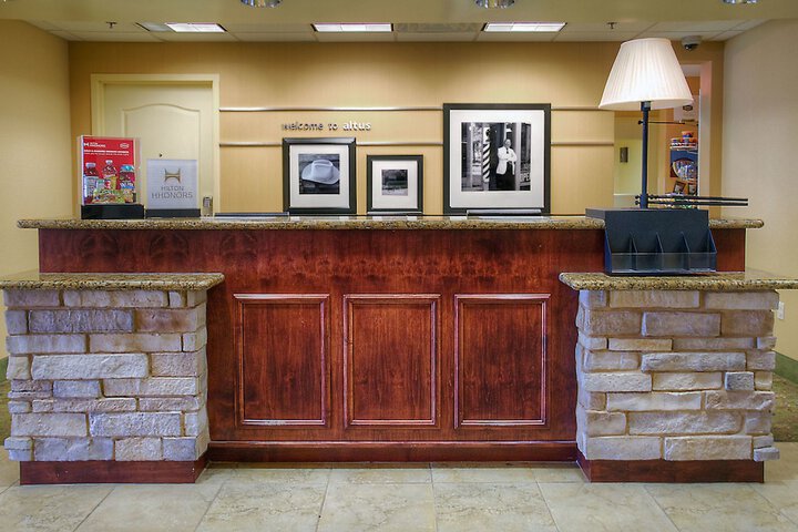 Hampton Inn Suites Altus