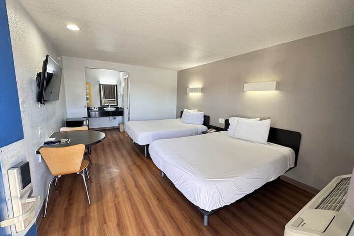 Room 40 of 45