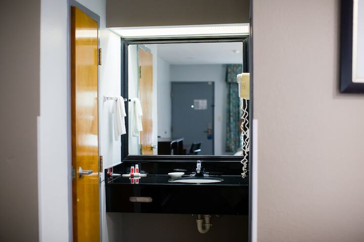 Room 26 of 31