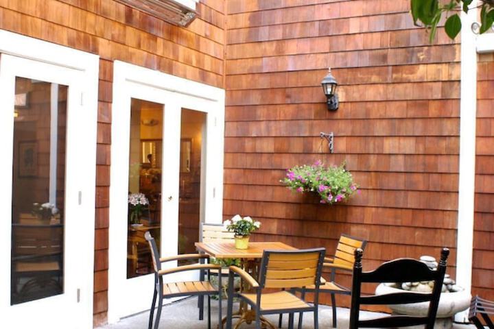 Terrace/Patio 49 of 53