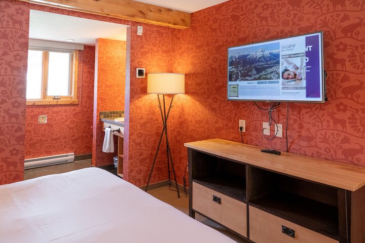 Room 42 of 115