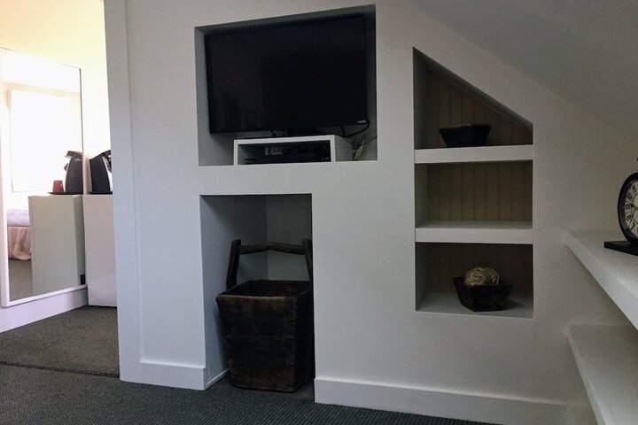 Room 124 of 163