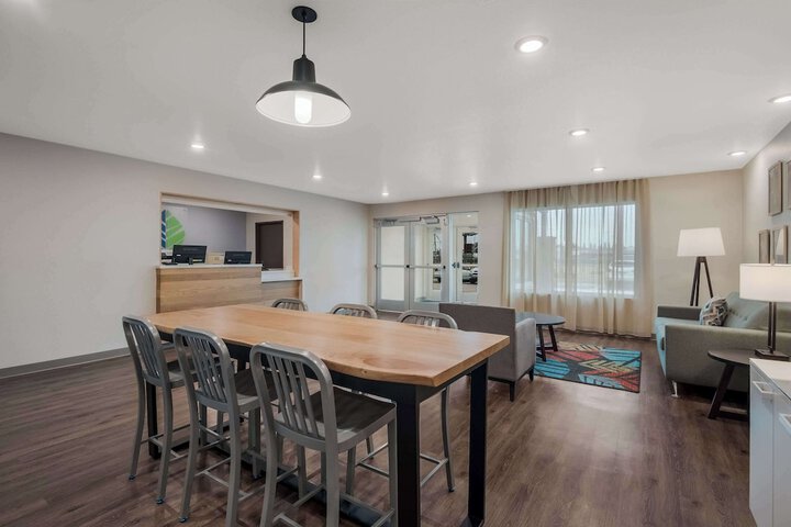 WoodSpring Suites Bellflower - Los Angeles