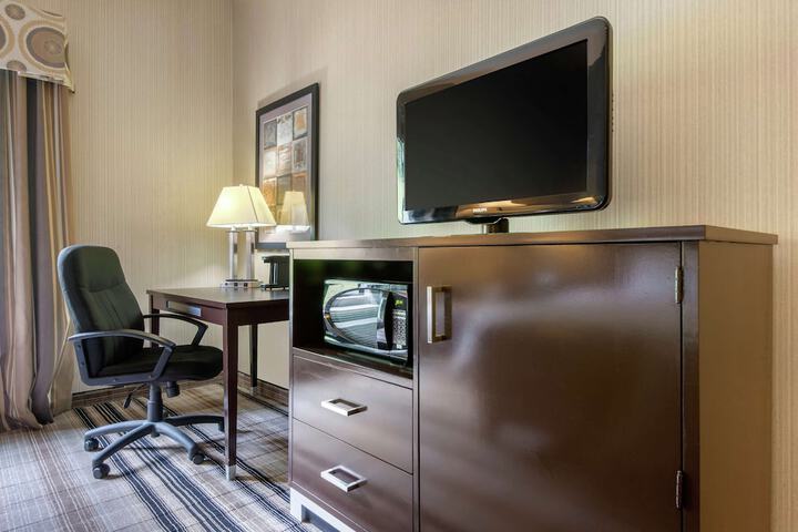 Room 36 of 48