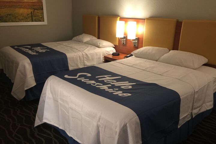Room 8 of 20