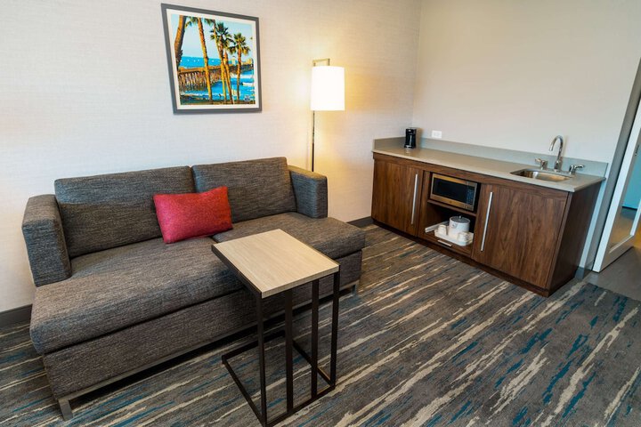 Room 14 of 47