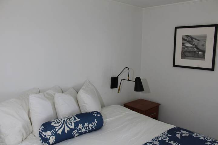 Room 30 of 87