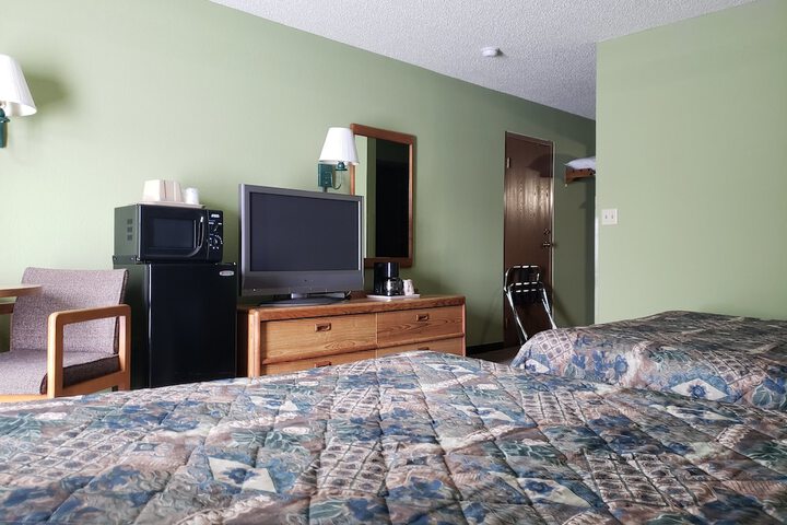 Room 56 of 80