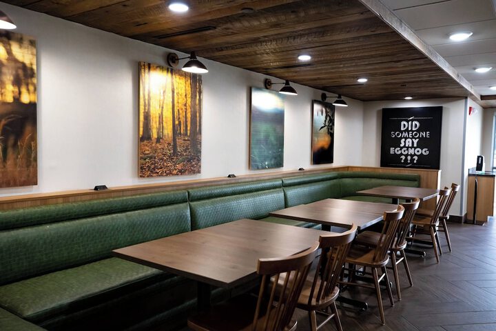 Breakfast/Coffee Service 16 of 18