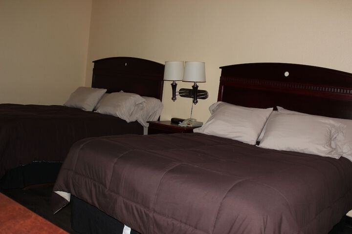 Room 17 of 19