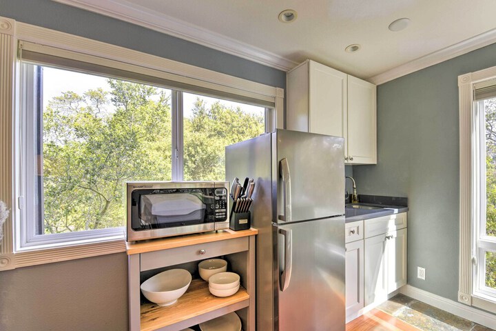 Designer Apartment 1 Mile to Downtown San Rafael