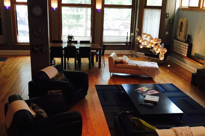 Room 80 of 114