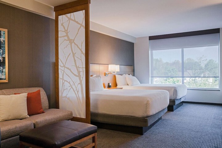 Hyatt Place Buffalo / Amherst