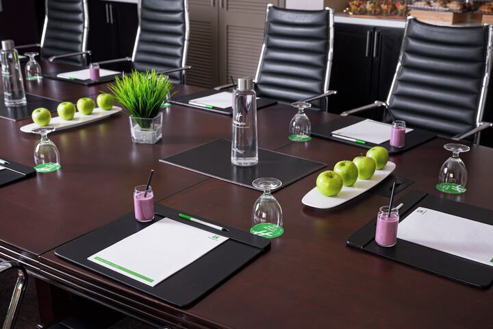 Holiday Inn Toronto - Intl Airport by IHG