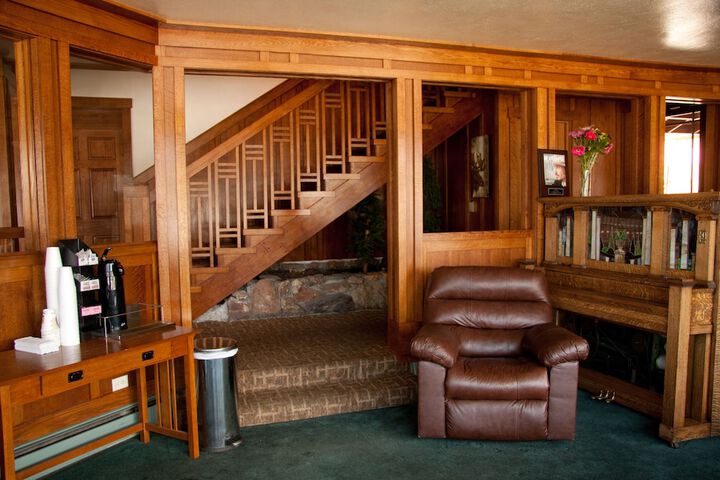 Robinhood Resort