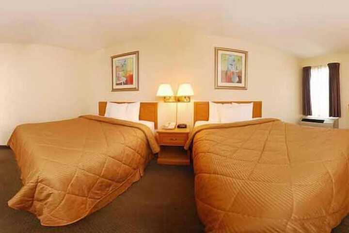 Room 6 of 6