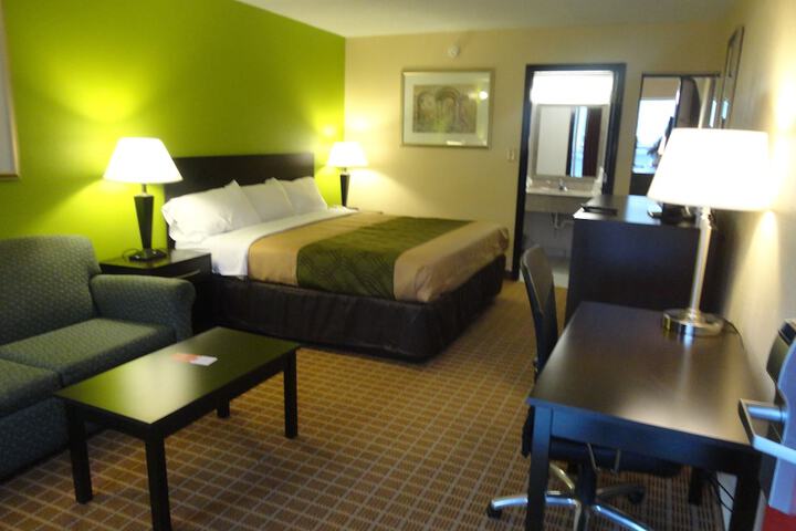 Room 8 of 21